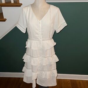 JessaKae White Ruffled Tiered dress size Large. NWT